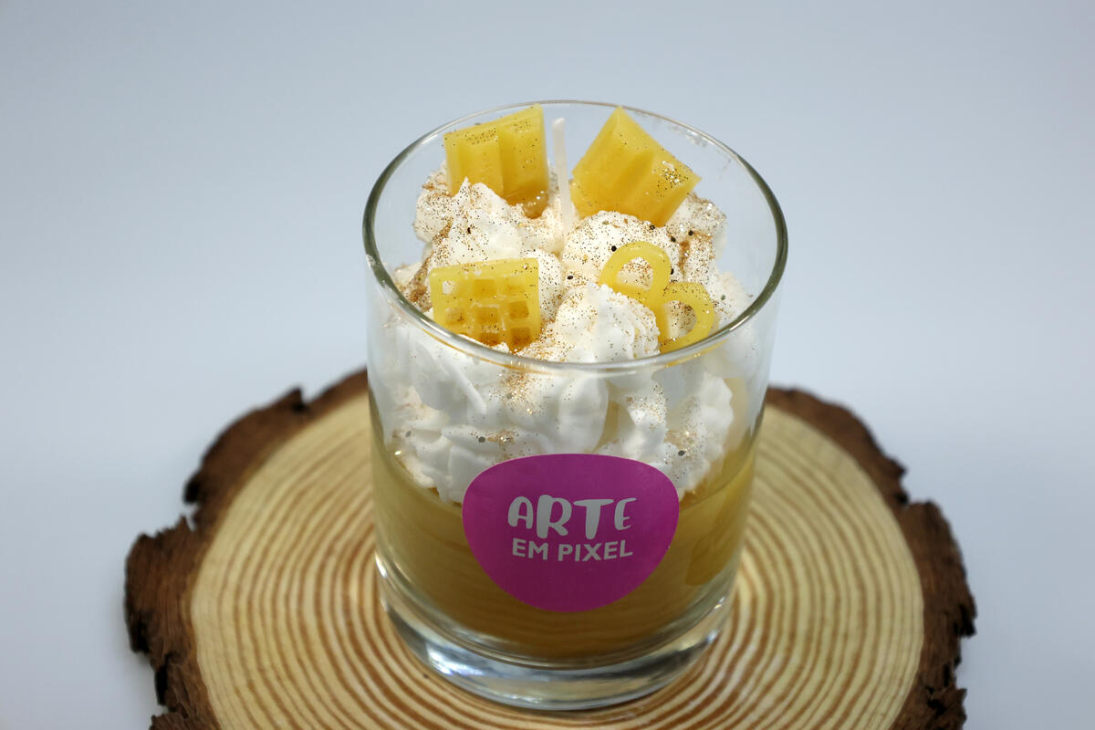 Vela em Copo Toffee